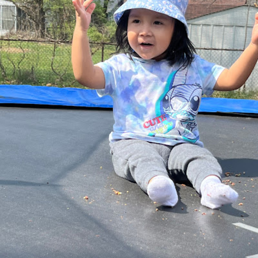 Meet your Posher, Ana